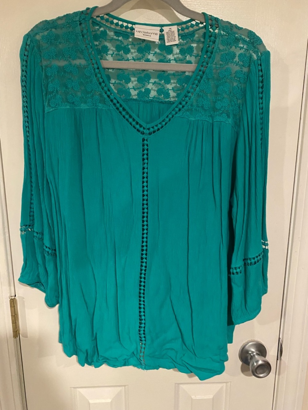 Liz Claiborne Teal Crochet-Trim V-Neck Tunic